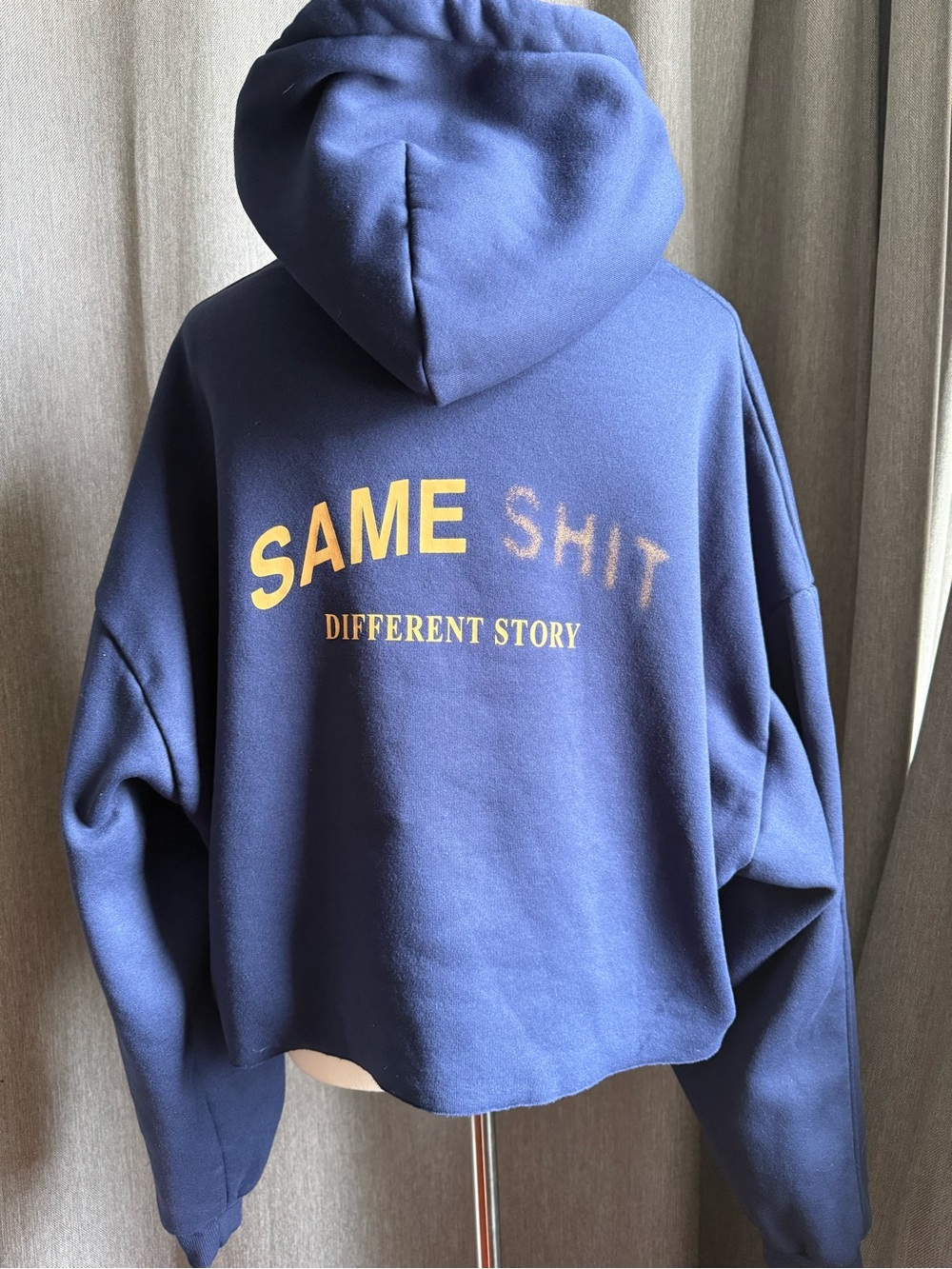 Men's Navy Graphic Cropped Hoodie - SAME SHIT DIFFERENT STORY